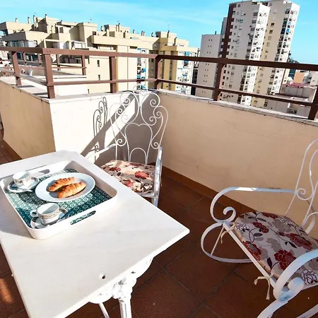 Letmalaga Babel Apartment